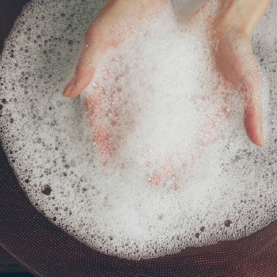 A Quick Beginner’s Guide to Surfactants